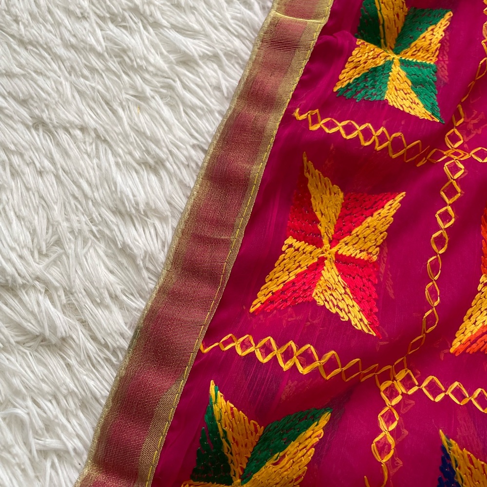 Pink Duppata / Scarf / Phulkari